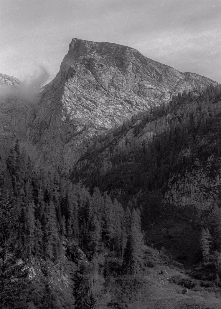 Aussicht über den Grünsee auf das Stuhljoch